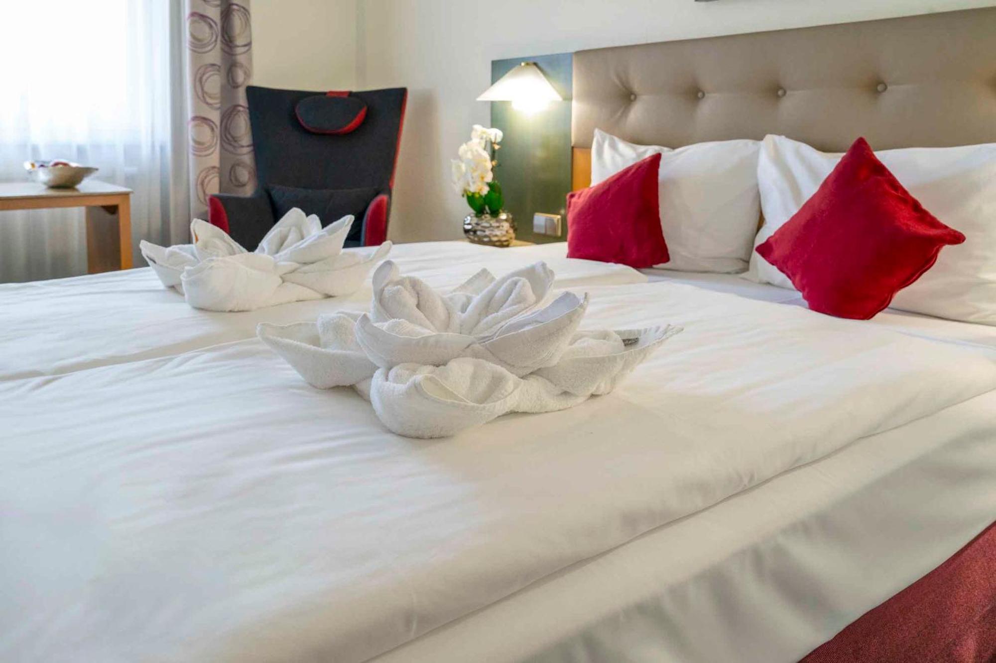 Plaza Inn Blankenburg Ditzingen, Sure Hotel Collection Exterior photo