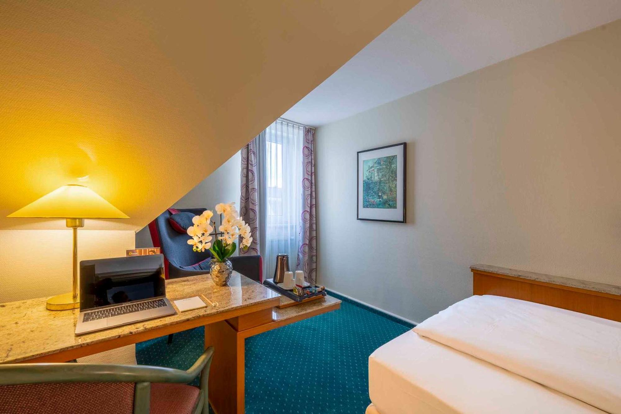 Plaza Inn Blankenburg Ditzingen, Sure Hotel Collection Exterior photo