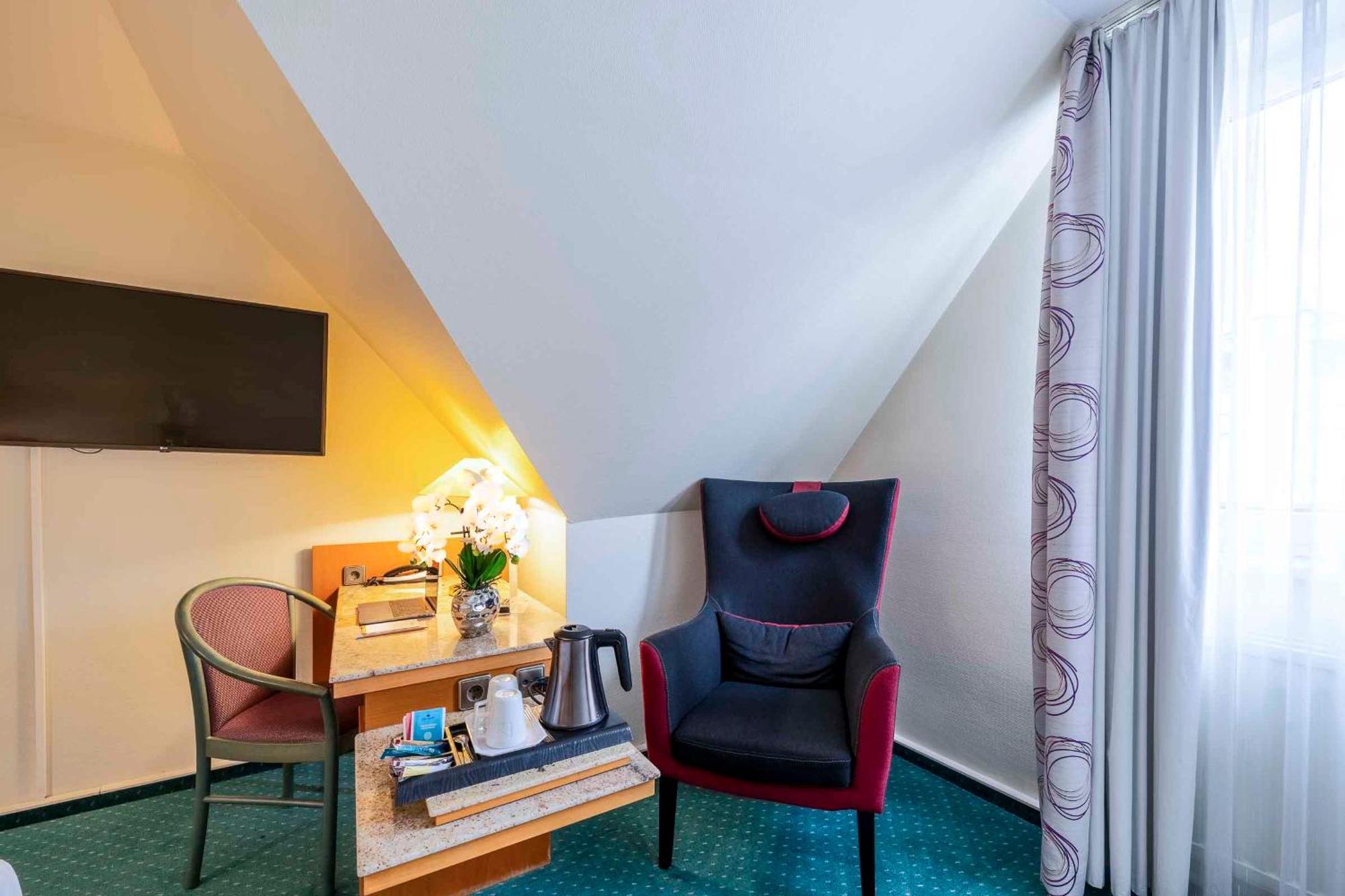 Plaza Inn Blankenburg Ditzingen, Sure Hotel Collection Exterior photo