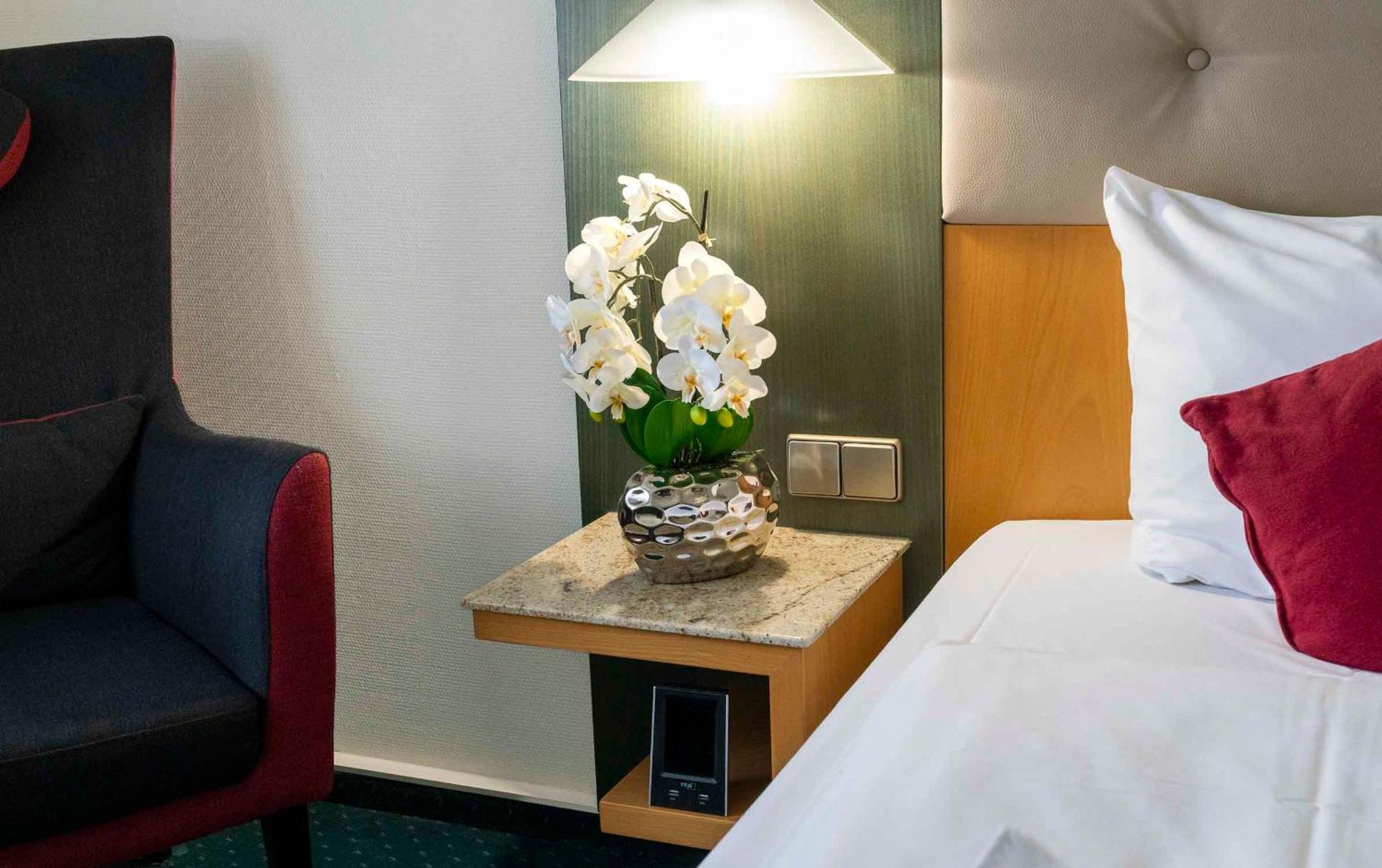 Plaza Inn Blankenburg Ditzingen, Sure Hotel Collection Exterior photo