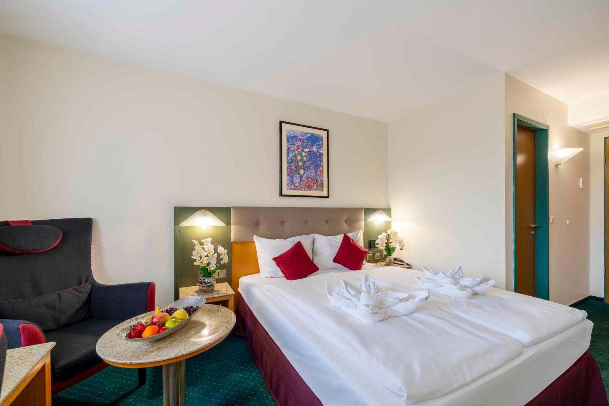 Plaza Inn Blankenburg Ditzingen, Sure Hotel Collection Exterior photo