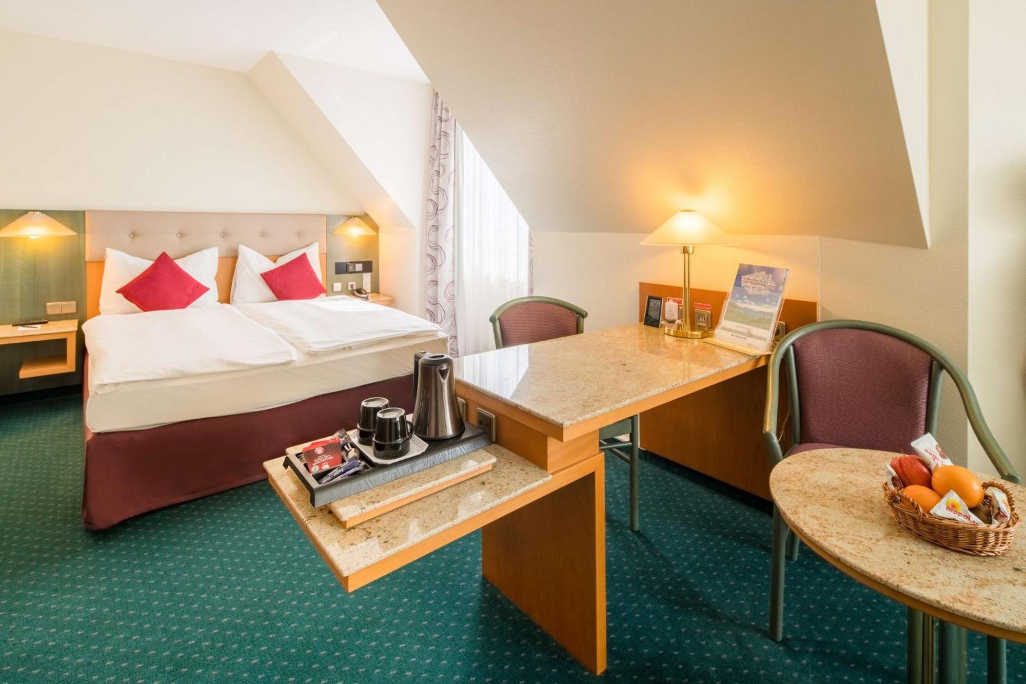 Plaza Inn Blankenburg Ditzingen, Sure Hotel Collection Exterior photo
